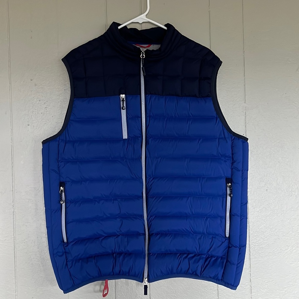 Peter Millar west in great condition; worn just once; size XL